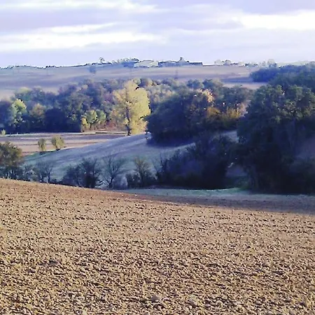 Ferme Les Serieges * Villenouvelle