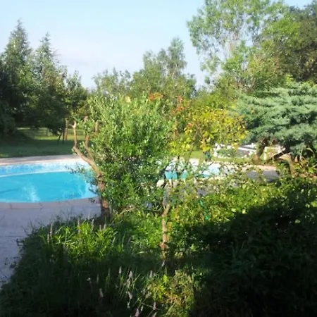 Ferme Les Serieges Hébergement de vacances Villenouvelle